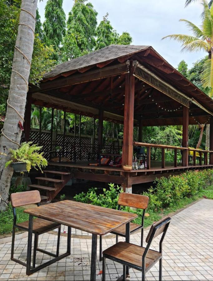 Chill Inn Lipa Noi Hostel And Beach Cafe 苏梅岛 外观 照片