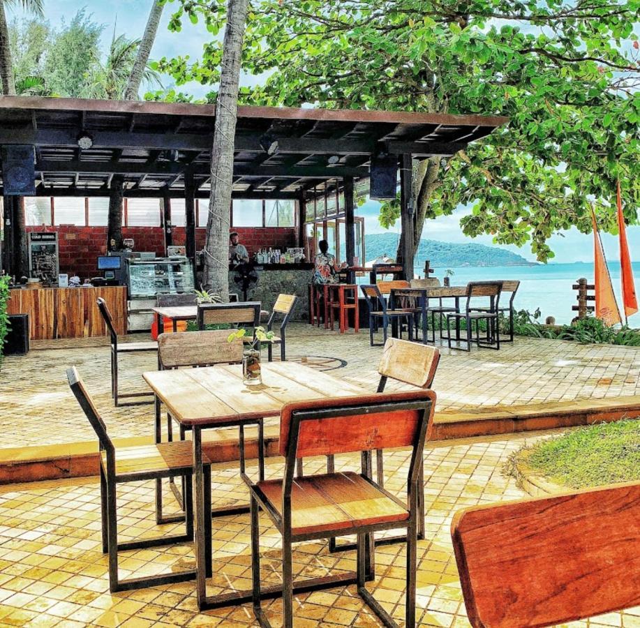 Chill Inn Lipa Noi Hostel And Beach Cafe 苏梅岛 外观 照片